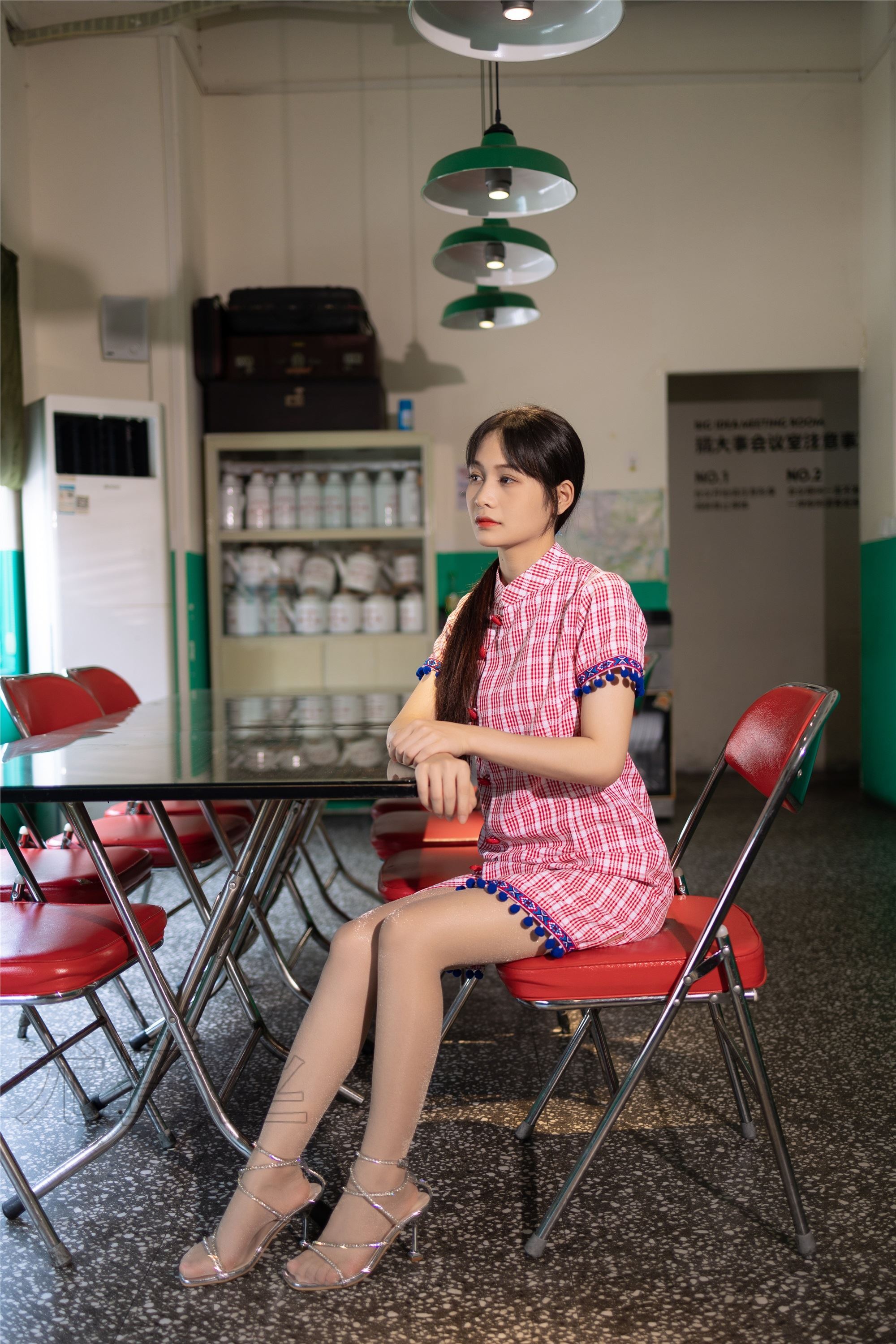 尤蜜丝 穿搭写真 NO.074